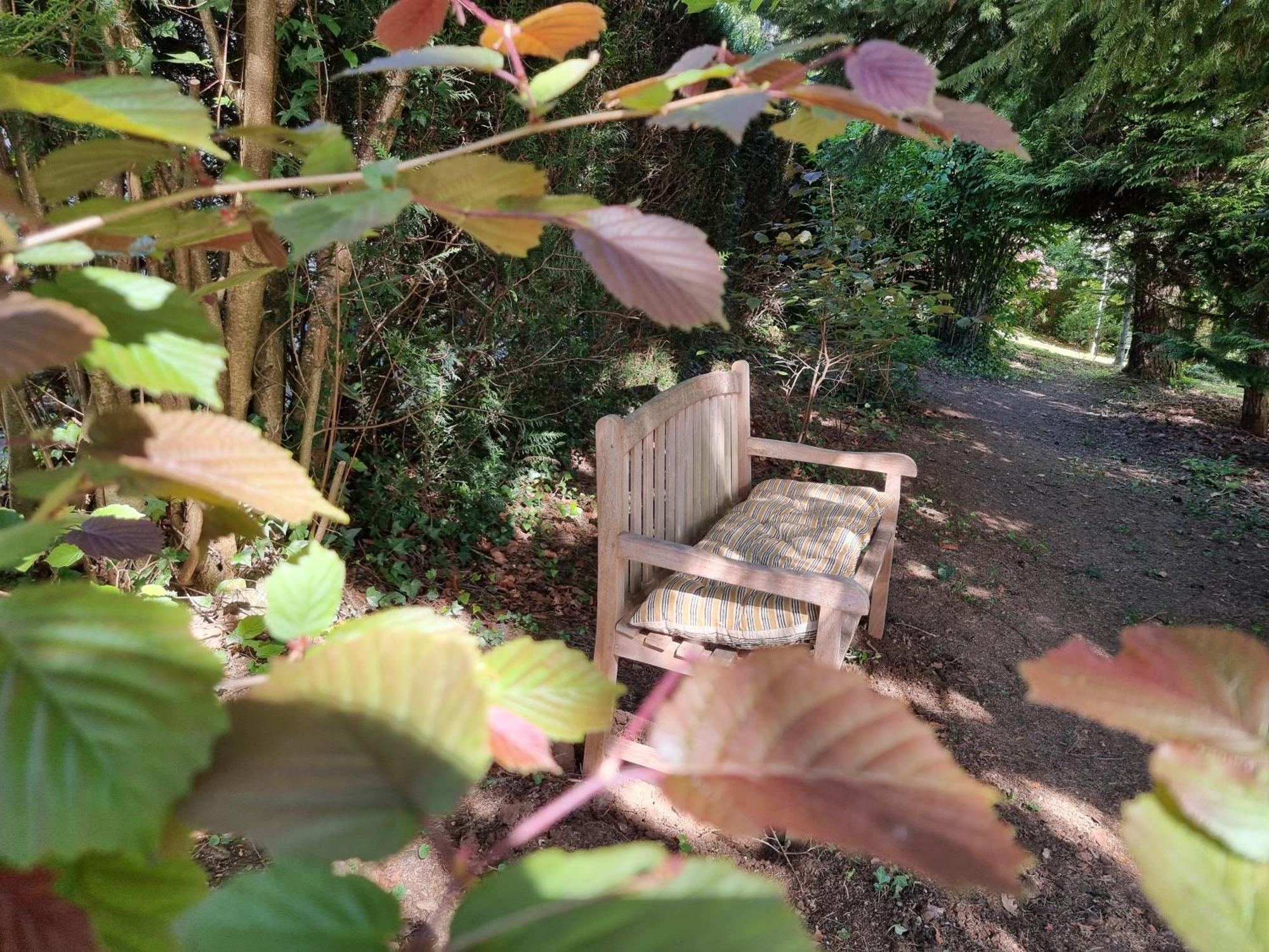 Maison D'Hotes Les Jardins Saint Eloi Le Lonzac Buitenkant foto